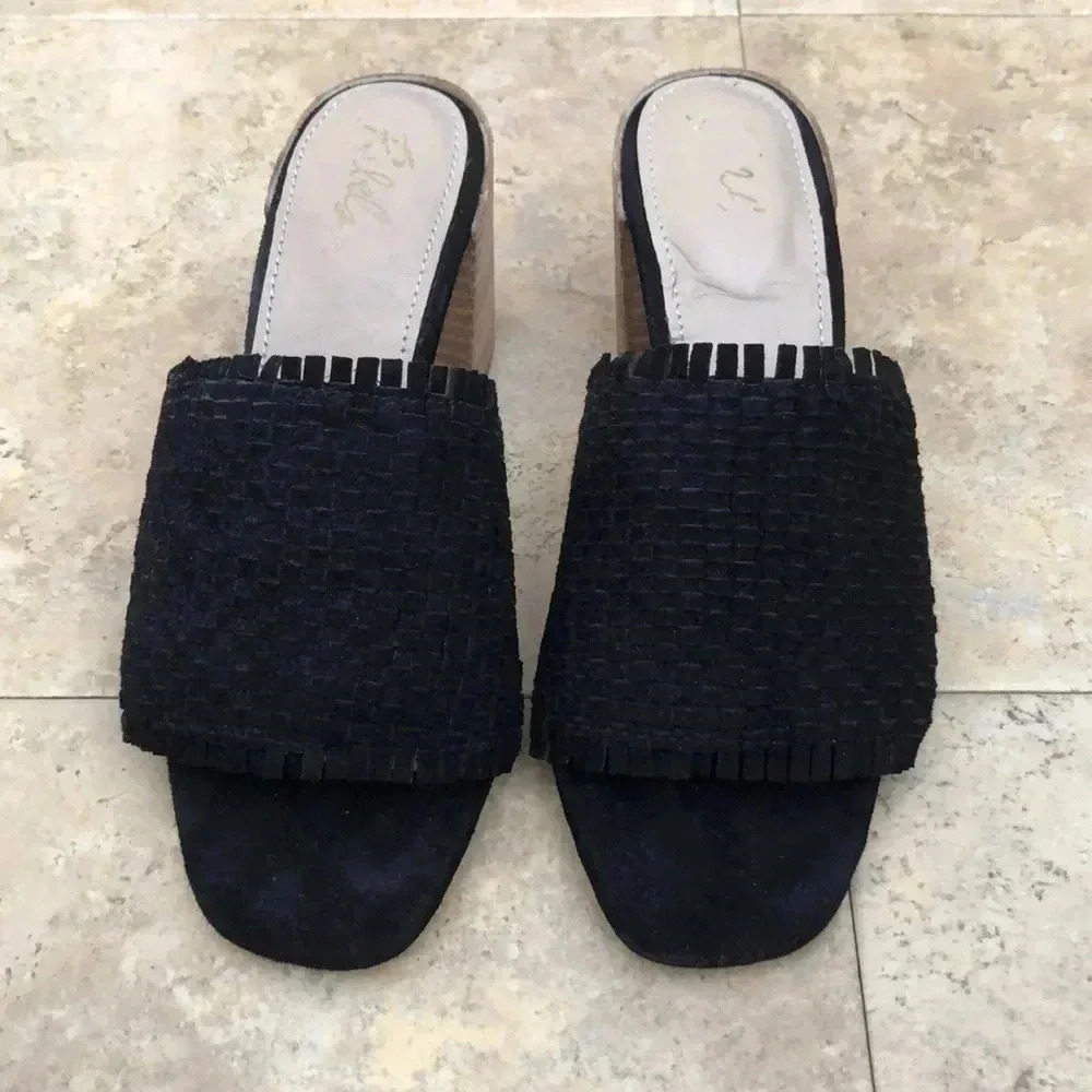 Rebels Woven Sandal